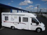 DONNE Camping car Rapido 786